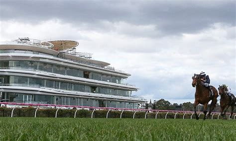 Free Horse Racing Tips from the best expert tipsters at Timeform.